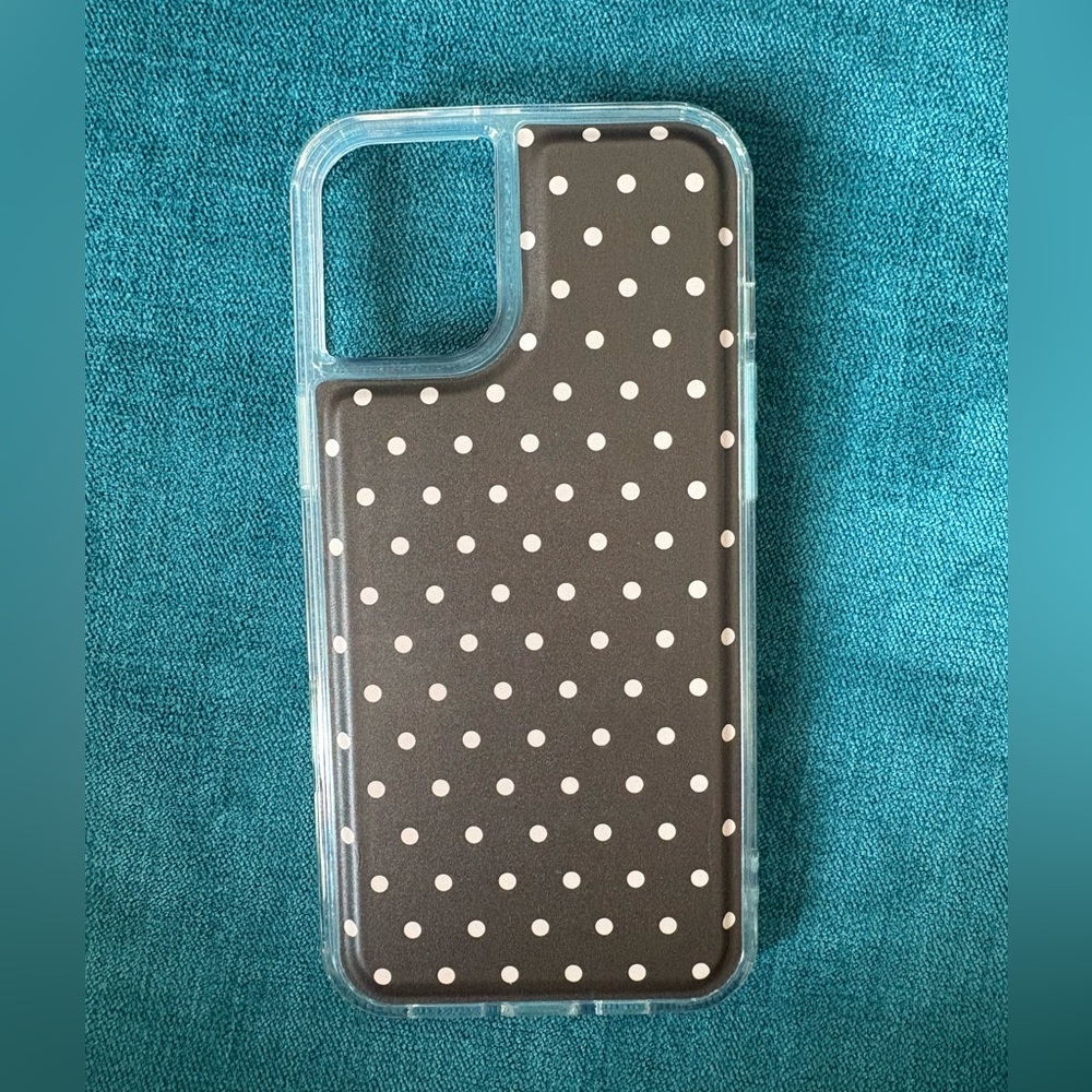 Walli Cocoa Dot Magnetic Case- iphone 16 plus